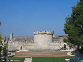 Castello Tramontano.JPG