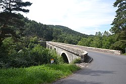 Brücke über die Loire in Chadron