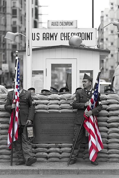 File:Checkpoint Charlie (8331823146).jpg