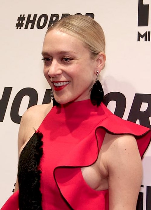 Chloë Sevigny had initially sought the role of Brandon Teena. Kimberly Peirce, however, believed the actress would be better cast as Lana Tisdel.