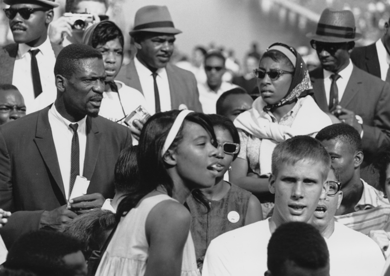 File:Civil Rights March on Washington, D.C. (Former National Basketball Association player, Bill Russell.) - NARA - 542073 - Crop.png