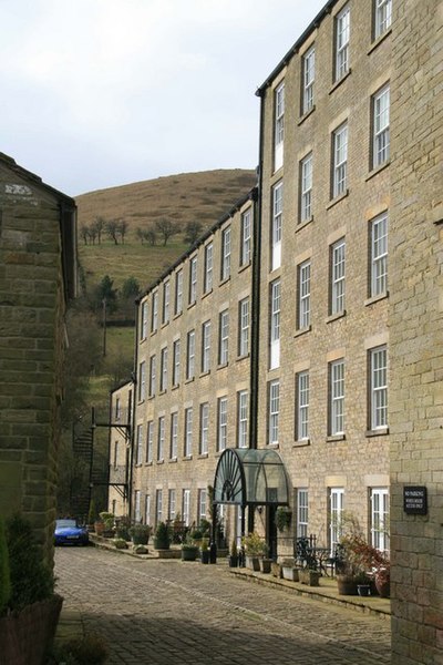 File:Clough Mill, Little Hayfield - geograph.org.uk - 1205355.jpg