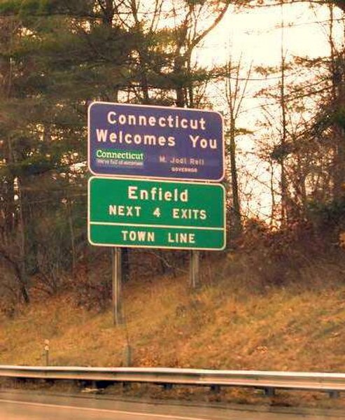 A welcome sign on I-91 in Enfield.