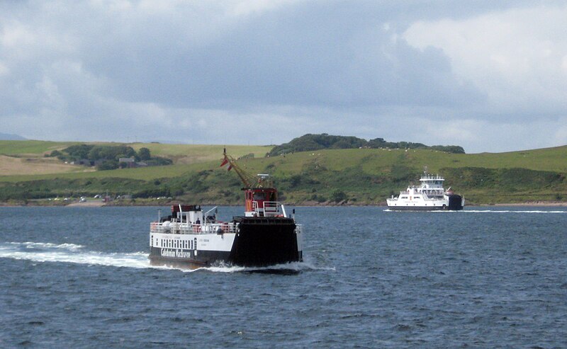 File:Cumbrae Slip from Largs pier.jpg