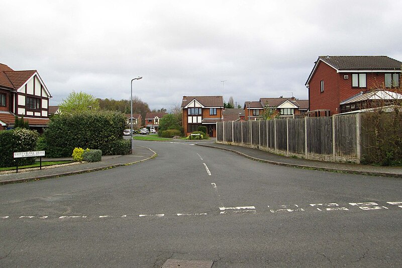 File:Cutty Sark Drive, Stourport-on-Severn, Worcs - geograph.org.uk - 3920263.jpg