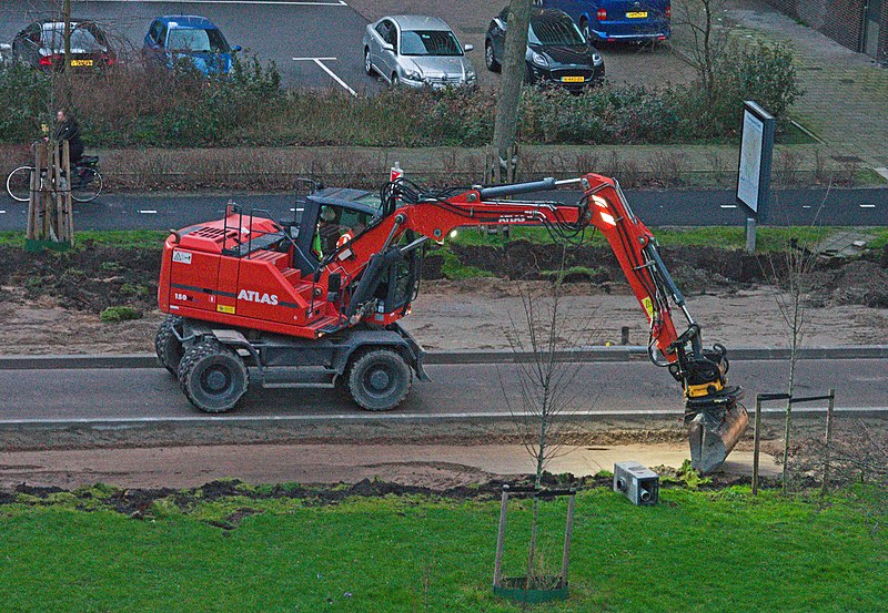 File:Delft Voorhofdreef repair works.jpg