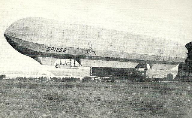 The extended Spiess airship in 1913