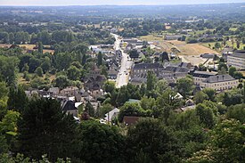 Domfront - la ville basse.JPG