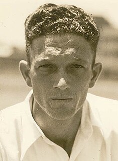 Don Tallon with the Australian cricket team in England in 1948