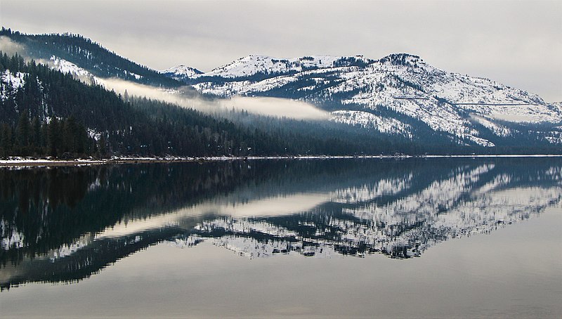 File:Donner Lake, Mt. Judah.jpg