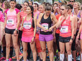 Drukte aan de start Ladiesrun in Rotterdam.jpg