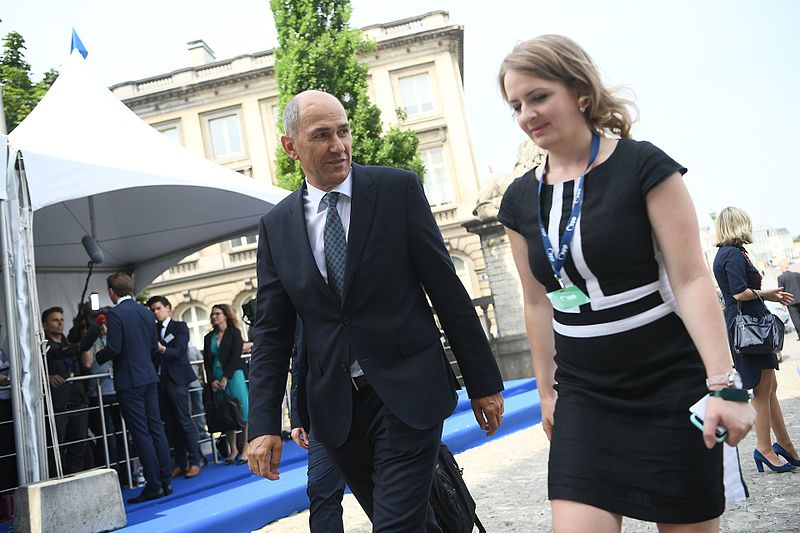 File:EPP Summit, 22 June 2017 (35076522610).jpg