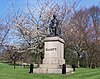 Ebenezer Elliott haykali, Weston Park, G'arbiy Bank, Sheffield.jpg