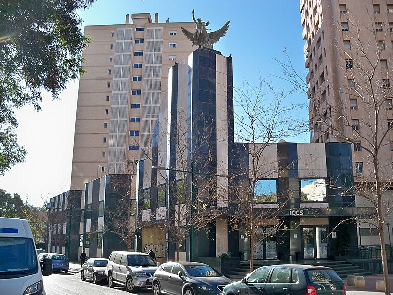 File:Edificio Allianz, Málaga.jpg