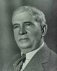 Edward Everett Cox, founder of the first newspaper in Hartford City. Edward Everette Cox circa 1930.JPG