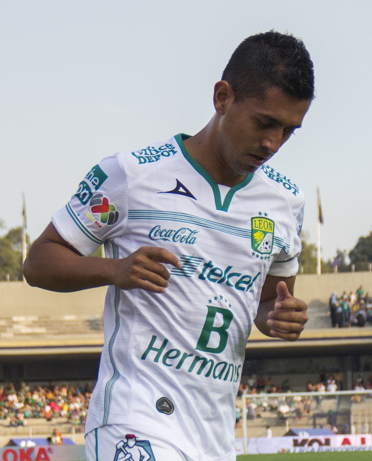 elias hernandez jersey cruz azul