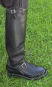 different types of riding boots