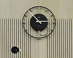 English: Clock in the rotunda of Evangelische Akademie Tutzing in Tutzing. Deutsch: Uhr in der Rotunde der Evangelischen Akademie Tutzing in Tutzing.