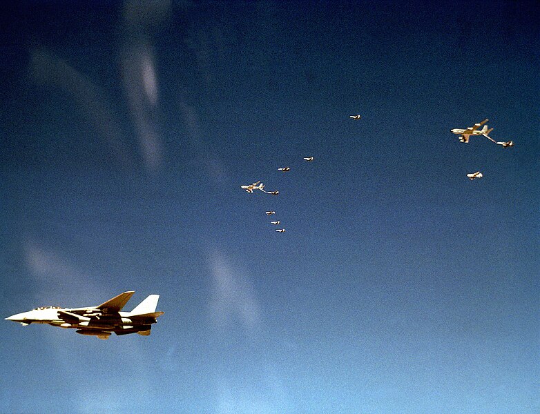 File:F-14A VF-33 Operation Desert Storm Strike Package Tanking 2.jpg