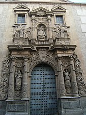 Detalle de la fachada de la iglesia de la Merced.