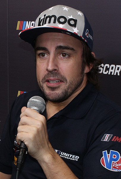 File:Fernando Alonso NASCAR Media Tour 2018.jpg