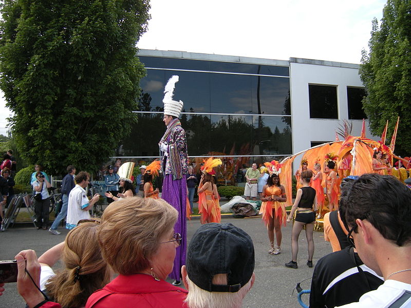 File:Fremont Solstice Parade 2009 - 001.jpg