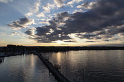 English: View from the mole tower in Friedrichshafen at sunrise. Deutsch: Blick vom Moleturm in Friedrichshafen bei Sonnenaufgang.