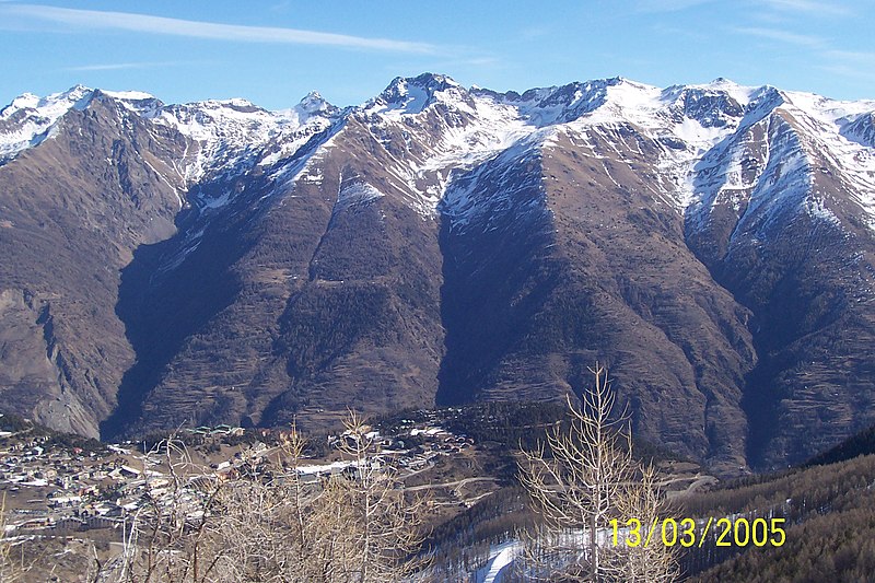 File:From Auron to Italy - 2 - panoramio.jpg