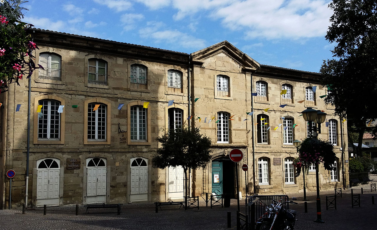 Hôtel du Marquis de la Tourette à Tournon-sur-Rhône.jpg