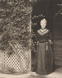 Harriet Stewart dari Abercrombe Rumah 1909.jpg