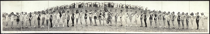 File:International Pageant of Pulchritude 1928 2.jpg