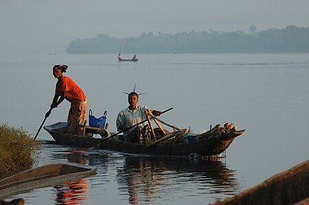 Isangi people living on the river Congo Isangi people living off the river.jpg