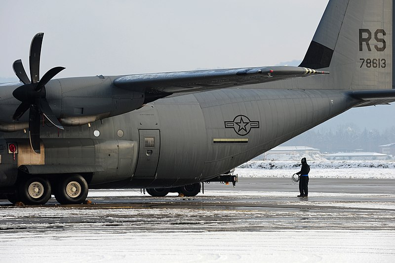 File:Israel wildfire support. 101202-F-8201M-024 (5239376346).jpg