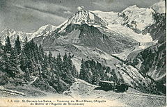 ST GERVAIS-LES-BAINS - Tramway du Mont-Blanc, l'Aiguille du Goûter et l'Aiguille de Bionnassay