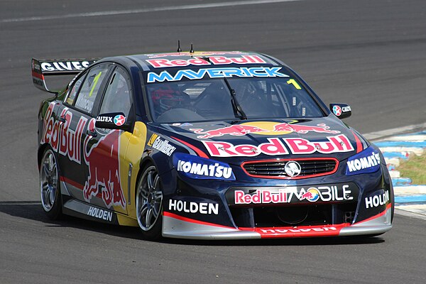 Whincup during testing in 2013 at the Sydney Motorsport Park