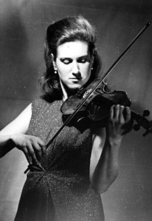 Jela Špitková Slovak violinist (born 1947)