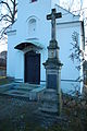 wikimedia_commons=File:Kříž před kapličkou v obci Seč, Lipová, okres Prostějov.jpg