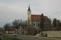 Kuchyna church 02.jpg