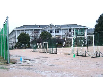 倉吉市立東中学校