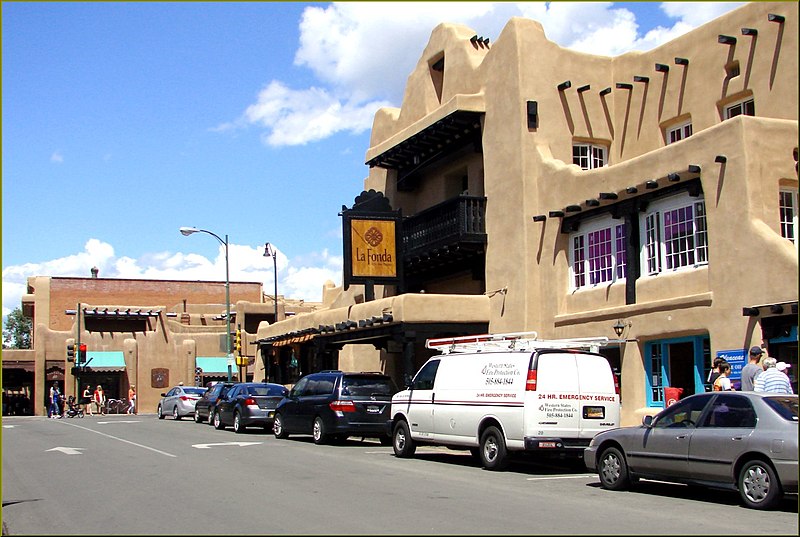 File:La Fonda Hotel, Santa Fe, NM 7-29-13 (11388407983).jpg