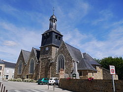 Livré-La-Touche église.JPG