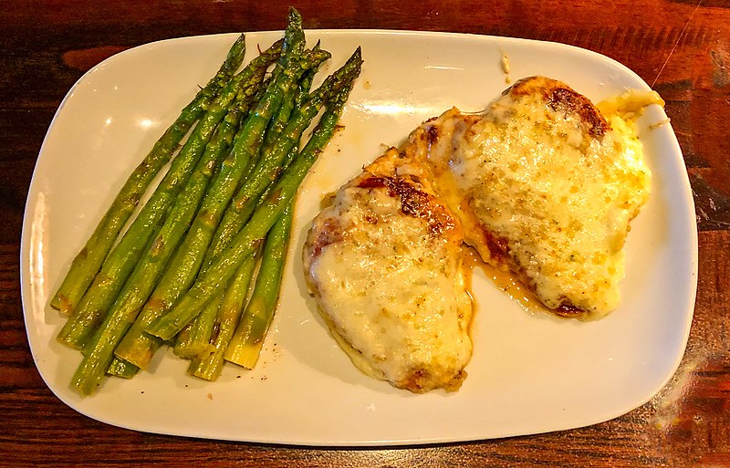 File:Longhorn Parmesan Crusted Chicken.jpg