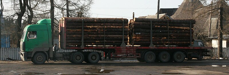 File:MAZ-6430 Timber truck 2.jpg