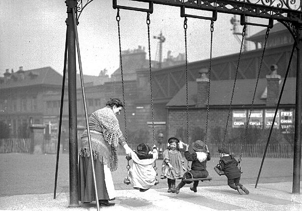 Main Street, Gorbals, 1911