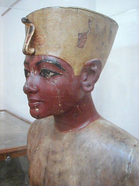 ไฟล์:Mannequin_of_Tutankhamun.jpg
