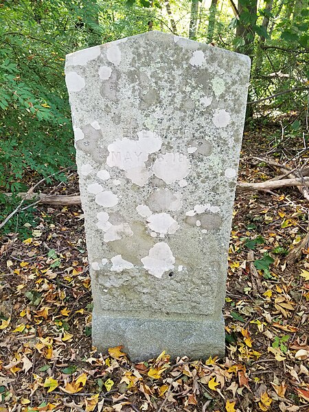 File:Matthew Boon Monument back near 40 Barton Road in Stow Massachusetts.jpg