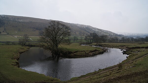 The River Wharfe meandering between Starbotton and Kettlewell.