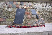 Memorial to the victims of the massacre