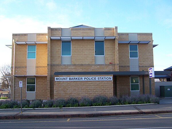 The 24-Hour Mount Barker police station