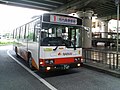 光明池駅←→河内長野駅を結ぶバス路線もある。